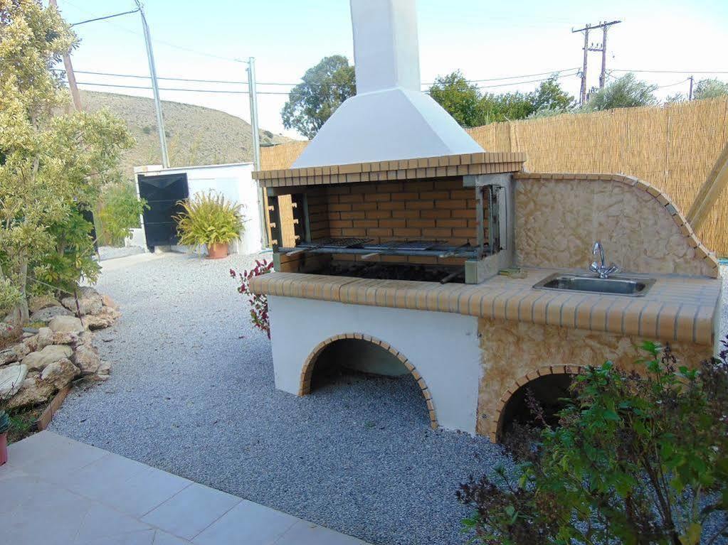 Villa Campos- Less Than 5-Min Walk To Kalivaki Beach Georgioupoli Exterior foto