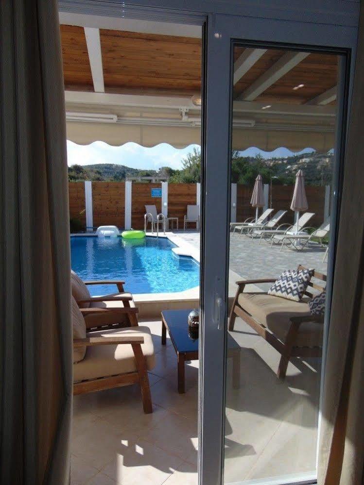 Villa Campos- Less Than 5-Min Walk To Kalivaki Beach Georgioupoli Exterior foto